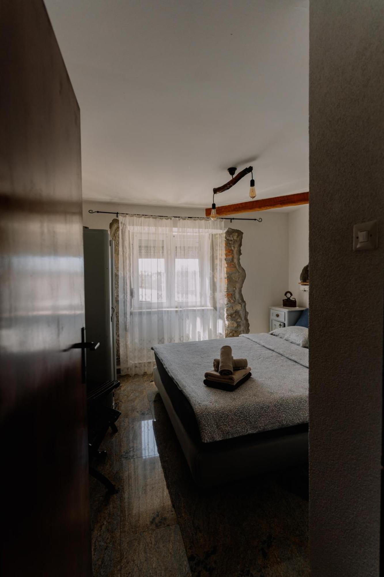 Casa Luana Villa Roč Buitenkant foto